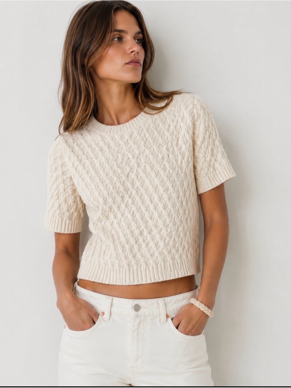 ASTR Ivory Cable Knit Cropped Crewneck Sweater Top Preppy M